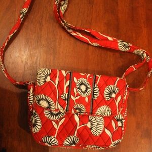 Vera Bradley Adj. Shoulder Bag Poppy Red Flowers